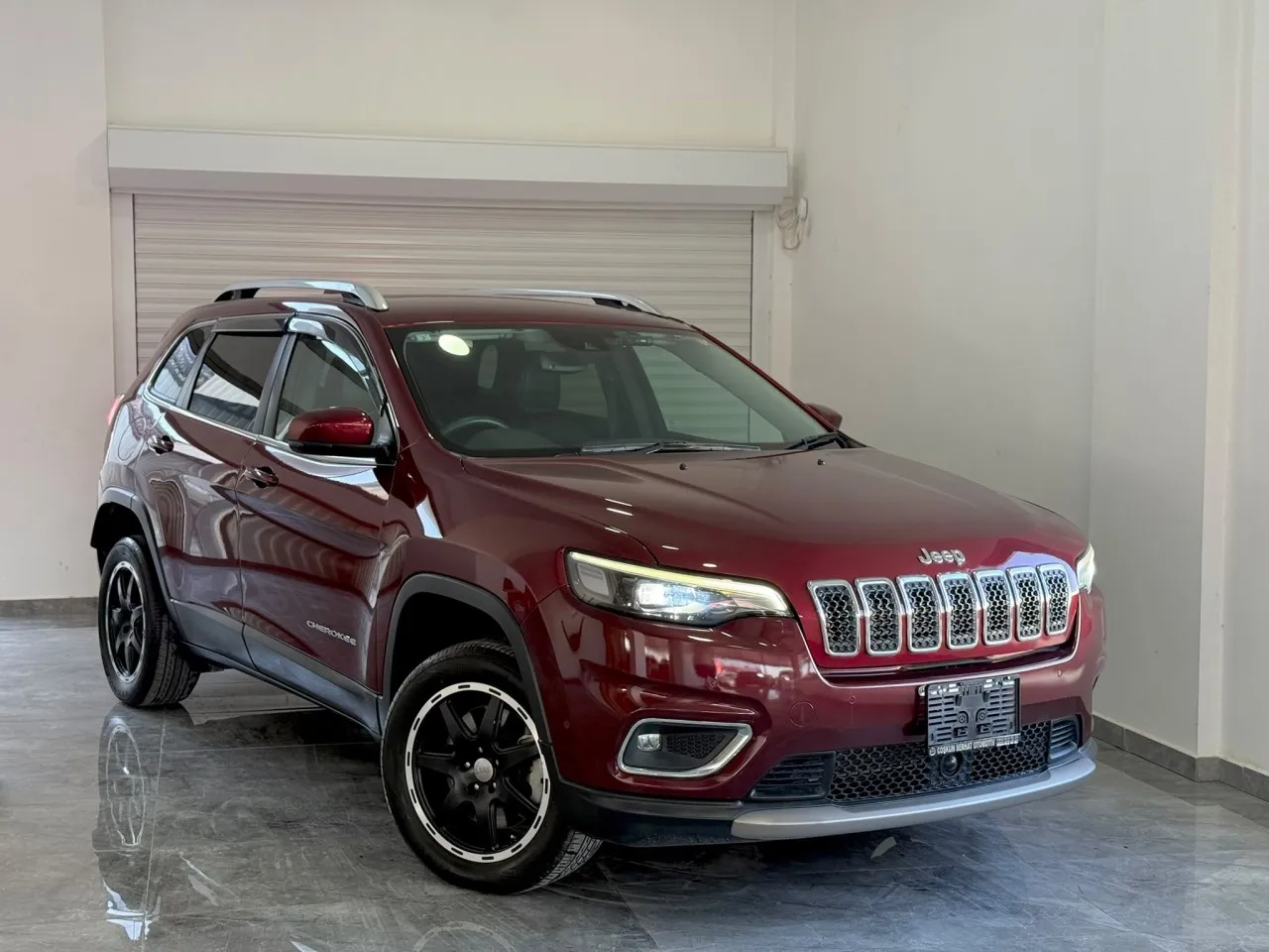 2021 Model Otomatik Jeep Cherokee Lefkoşa Satılık İkinci El | GalerimPlus - Fotoğraf 1