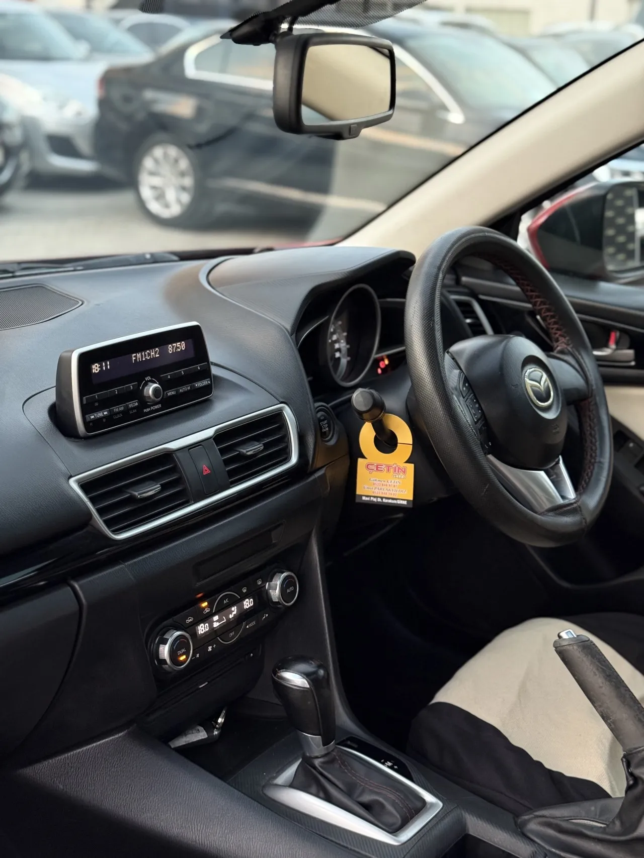 2016 Model Otomatik Mazda Axela 1.5 Lefkoşa Satılık İkinci El | GalerimPlus - Thumbnail 5