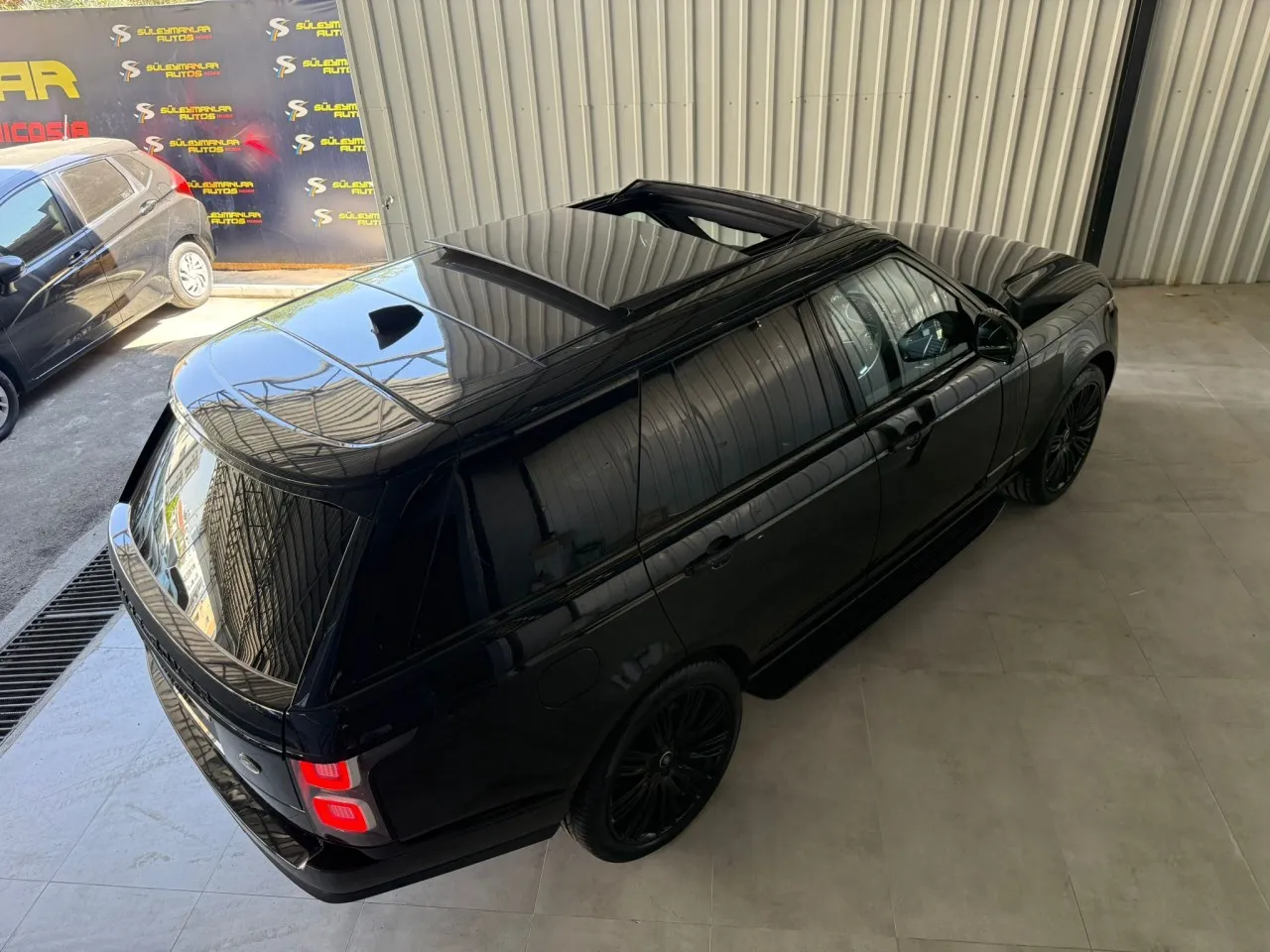 2019 Model Otomatik Land Rover Range Rover 4.4 Vogue Lefkoşa Satılık İkinci El | GalerimPlus - Thumbnail 8