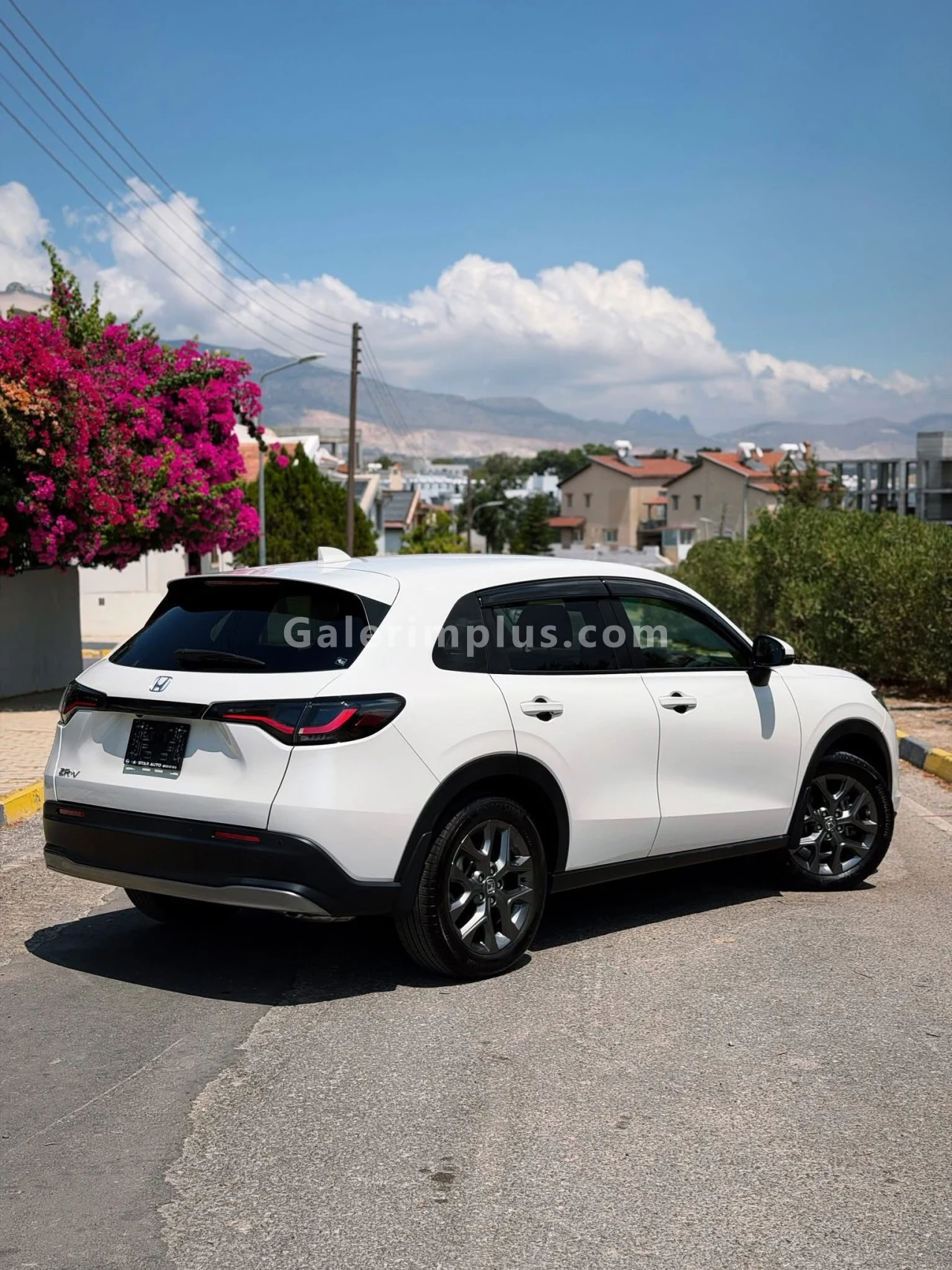 2025 Honda ZR-V 1.5 i-Vtec Z 1.5 i-Vtec Lefkoşa Satılık İkinci El | GalerimPlus - Thumbnail 3