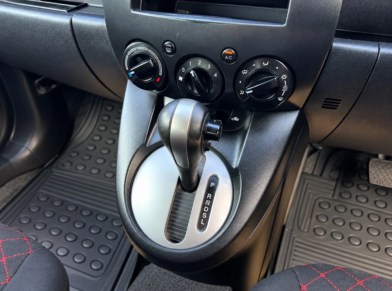 2011 Model Otomatik Mazda Demio 1.3i Lefkoşa Satılık İkinci El | GalerimPlus - Thumbnail 7