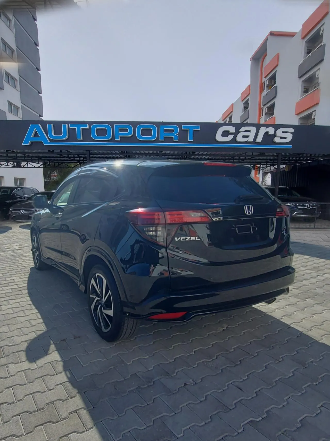 2020 Honda Vezel 1.5 i-VTEC Hybrid 4WD Automatic Gazimağusa Satılık İkinci El | GalerimPlus - Thumbnail 4