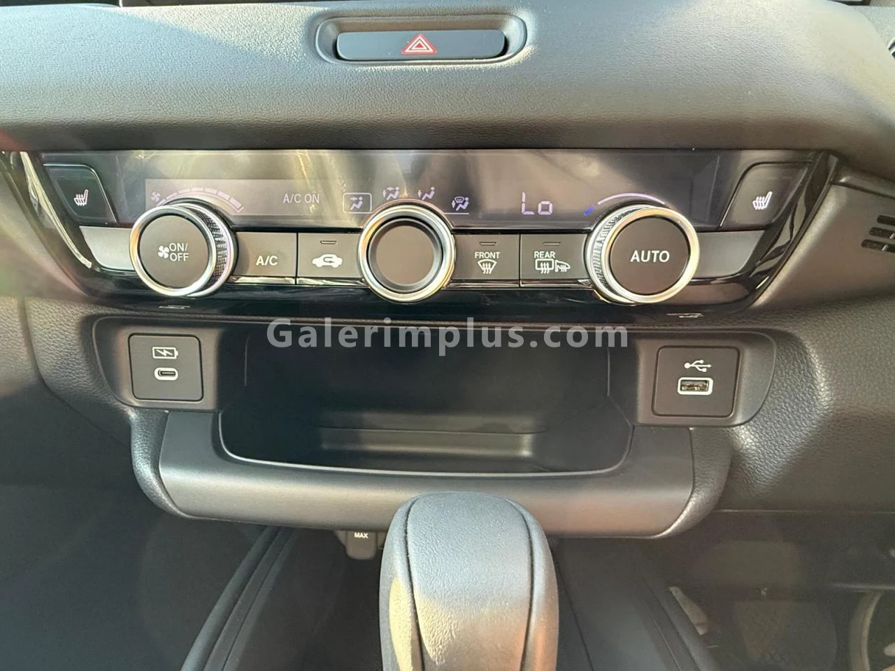 2025 Model Otomatik Honda Vezel 1.5 i-VTEC CVT Lefkoşa Satılık İkinci El | GalerimPlus - Thumbnail 6
