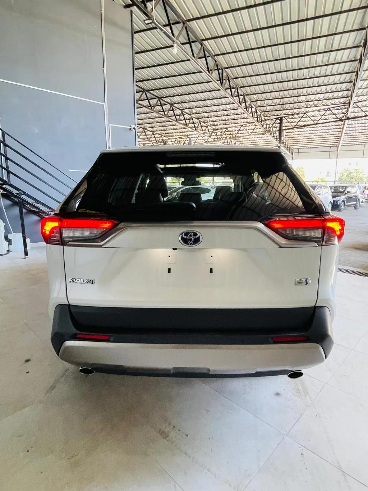 2023 Model Otomatik Toyota RAV4 2.5 Hybrid Lefkoşa Satılık İkinci El | GalerimPlus - Thumbnail 8