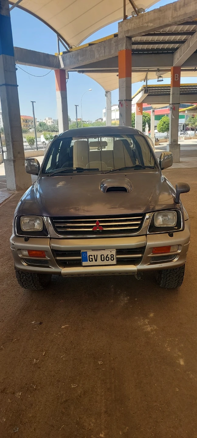 1998 Mitsubishi Strada 2.4 Diesel 2.4 Diesel Lefkoşa Satılık İkinci El | GalerimPlus - Thumbnail 2