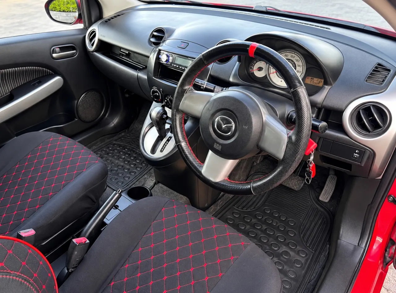 2011 Model Otomatik Mazda Demio 1.3i Lefkoşa Satılık İkinci El | GalerimPlus - Thumbnail 6