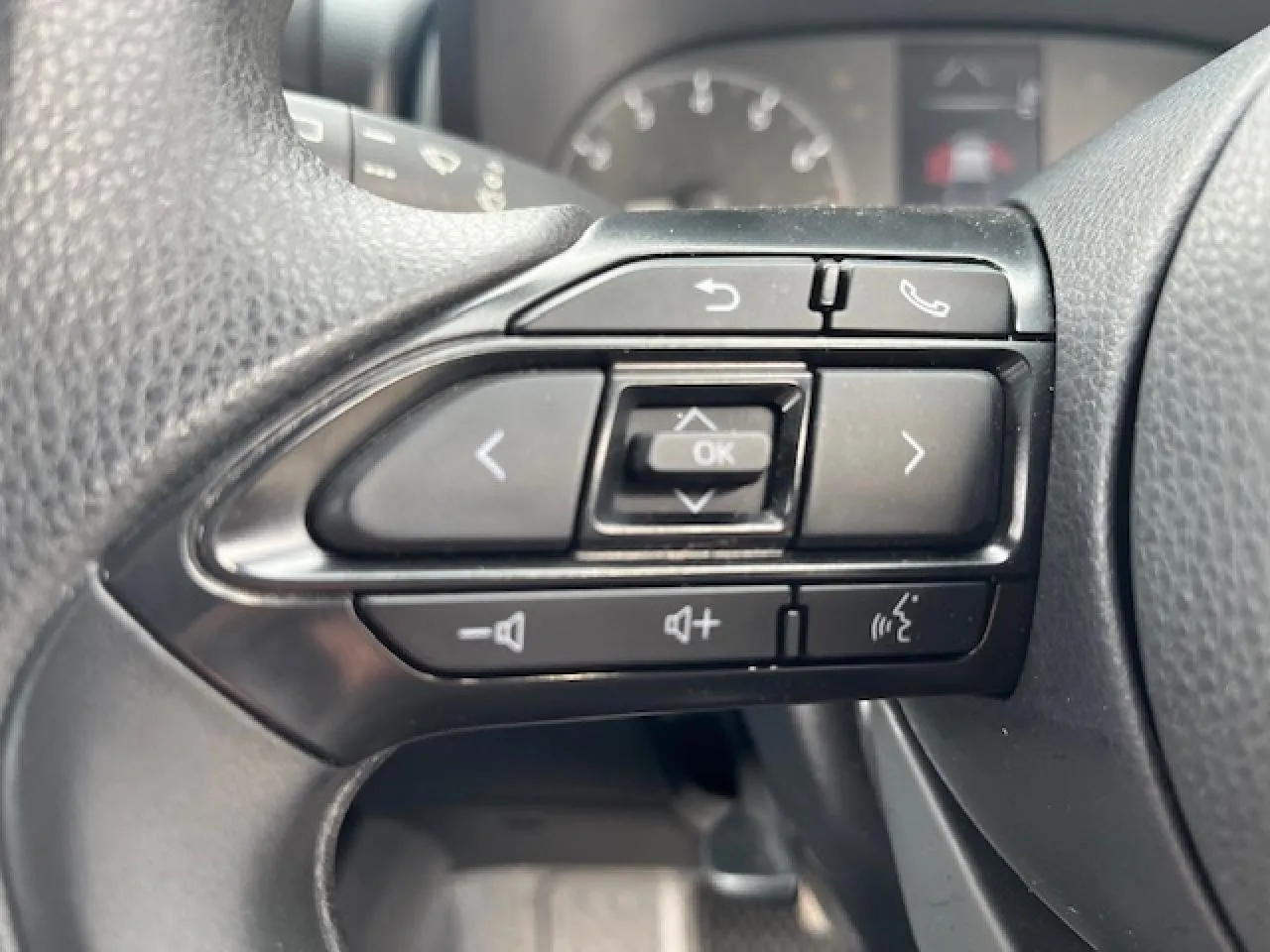 2022 Toyota Yaris 1.0 Lefke Satılık İkinci El | GalerimPlus - Thumbnail 7