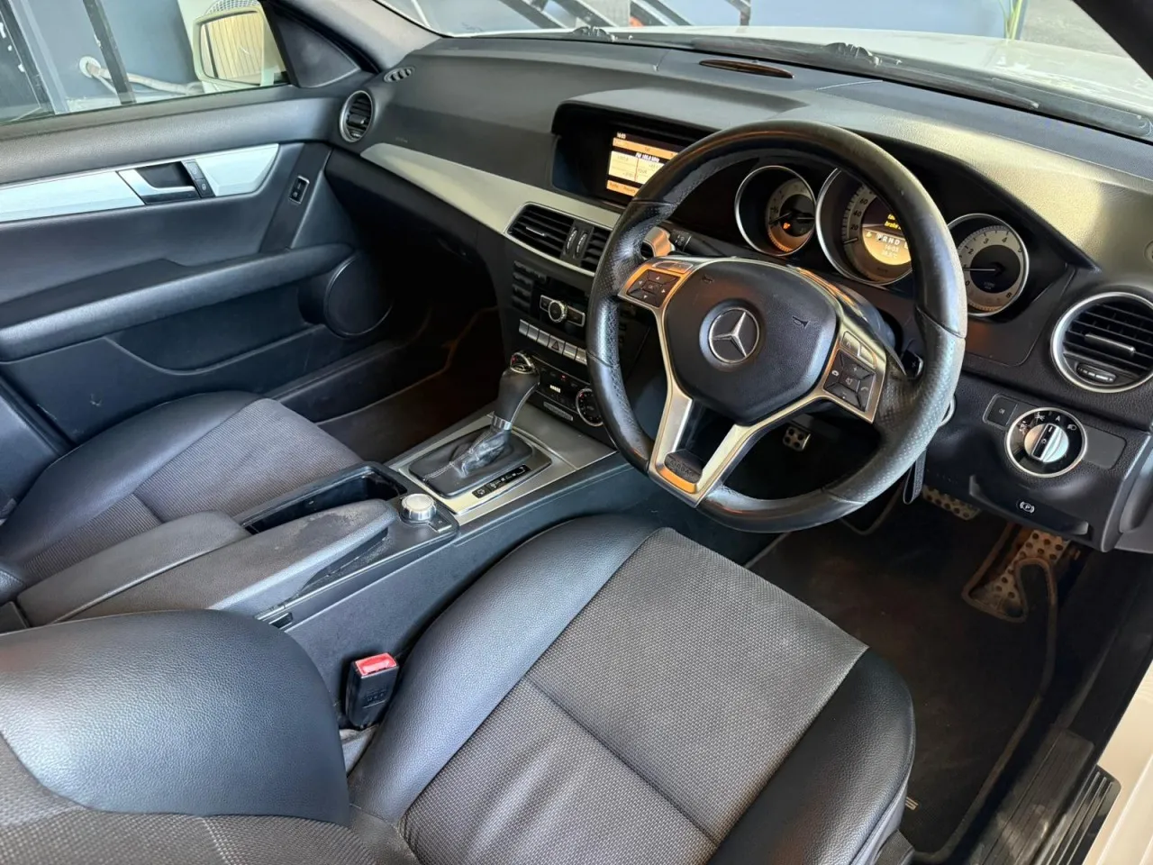 2011 Model Otomatik Mercedes-Benz C Serisi C 200 Lefkoşa Satılık İkinci El | GalerimPlus - Thumbnail 6