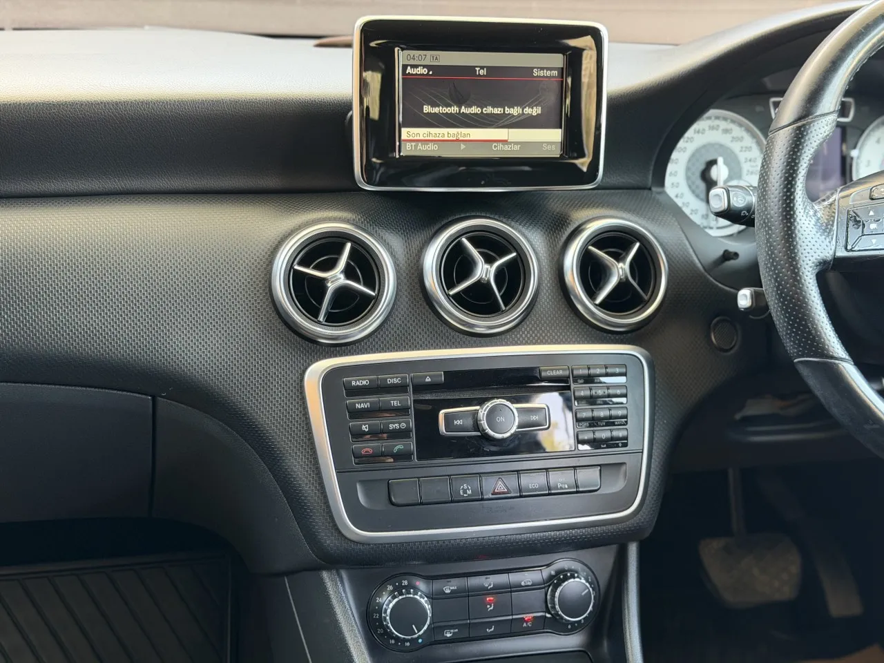 2014 Model Otomatik Mercedes-Benz A Serisi A 180 Lefkoşa Satılık İkinci El | GalerimPlus - Thumbnail 3