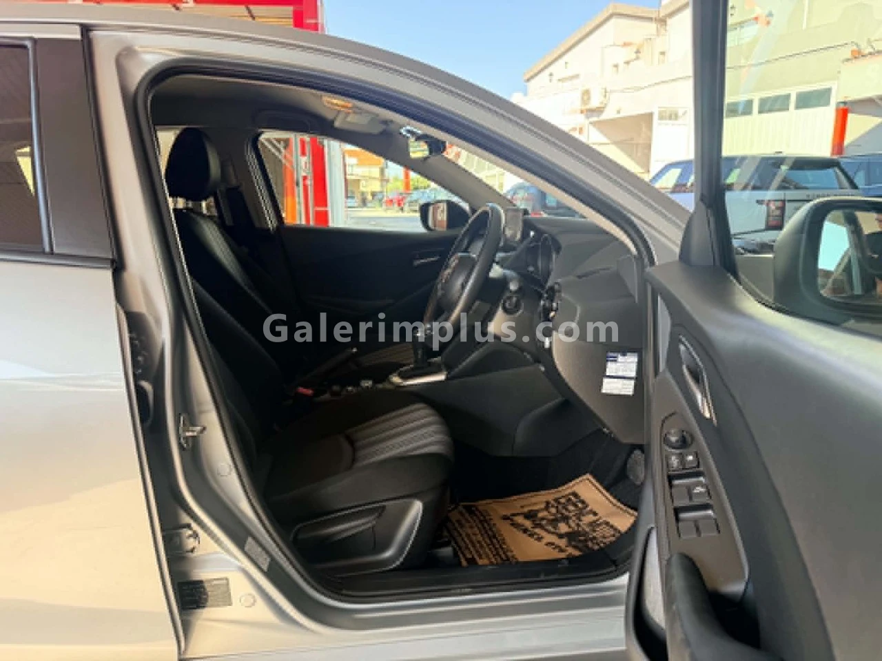 2023 Model Otomatik Mazda 2 1.5 Sky-G Gazimağusa Satılık İkinci El | GalerimPlus - Thumbnail 8