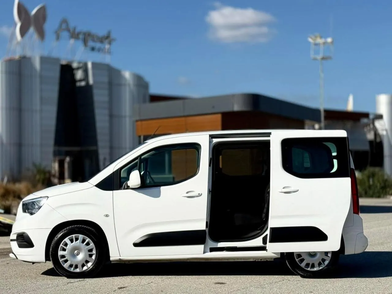 2020 Diğer Vauxhall Combo Lefkoşa Satılık İkinci El | GalerimPlus - Thumbnail 6