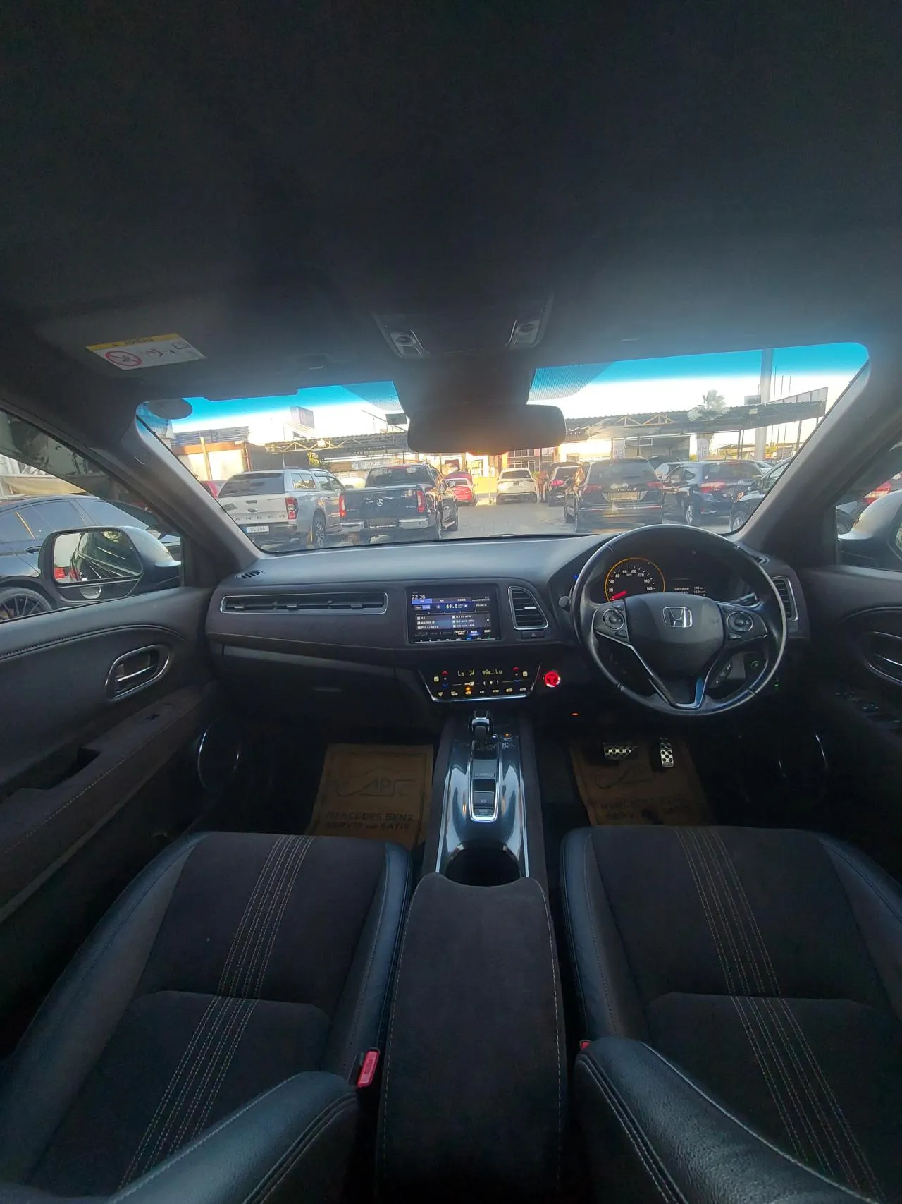 2020 Honda Vezel 1.5 i-VTEC Hybrid 4WD Automatic Gazimağusa Satılık İkinci El | GalerimPlus - Thumbnail 8