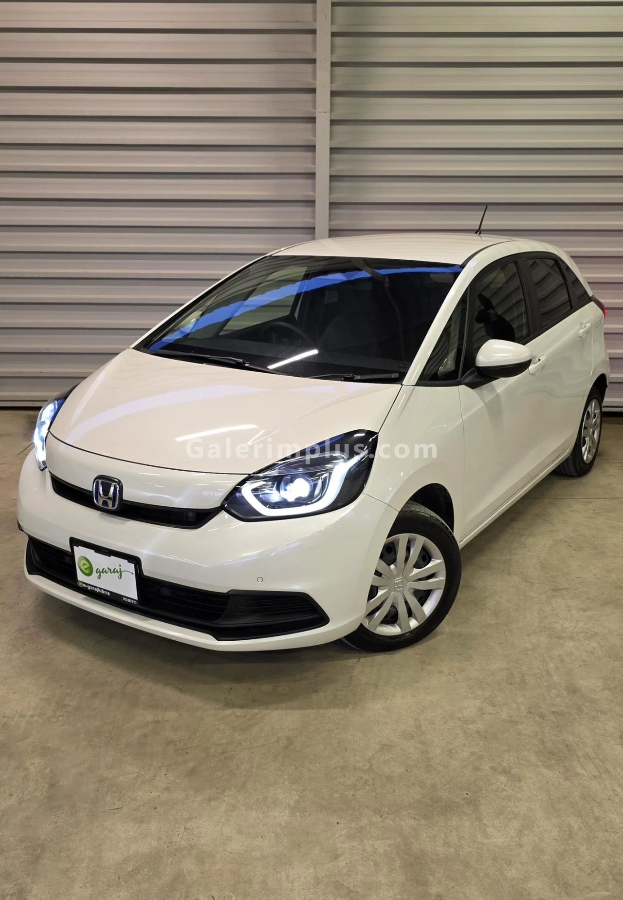 2023 Model Otomatik Honda Fit 1.5 Hybrid Automatic Lefkoşa Satılık İkinci El | GalerimPlus - Fotoğraf 1