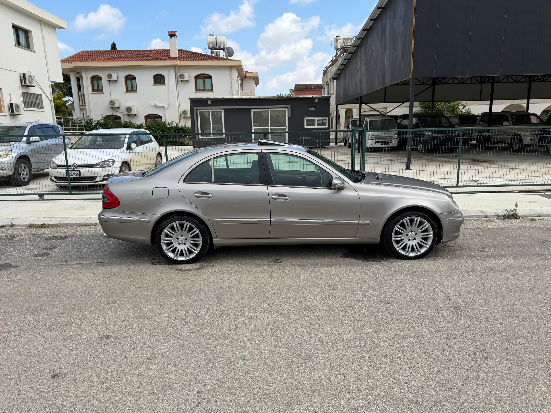 2005 Mercedes-Benz E Serisi E 270 CDI Avantgarde E 270 CDI Gazimağusa Satılık İkinci El | GalerimPlus - Thumbnail 3