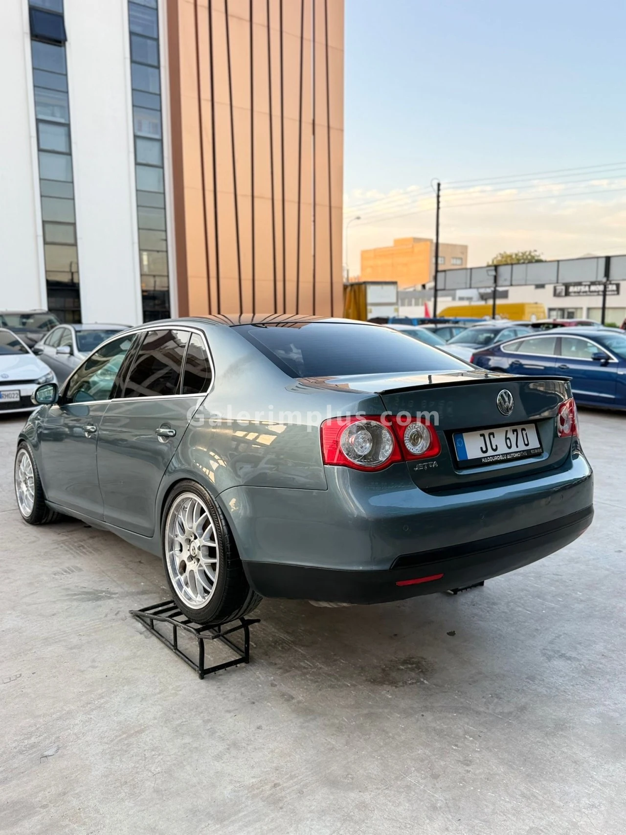 2007 Model Otomatik Volkswagen Jetta 1.6 Gazimağusa Satılık İkinci El | GalerimPlus - Thumbnail 5