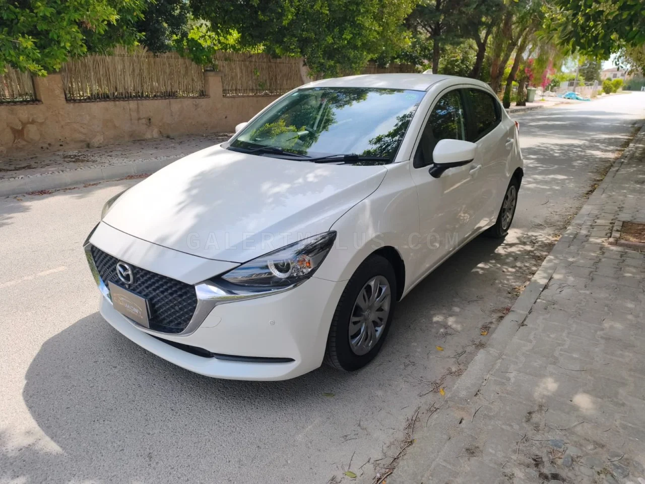 2021 Mazda 2 Otomatik | KKTC Lefkoşa - Carmony Motors Lefkoşa Satılık İkinci El | GalerimPlus - Thumbnail 3